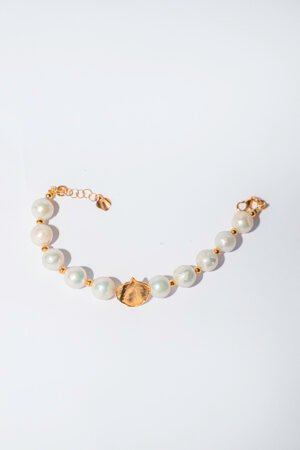 Orchid Whisper Pearl Bracelet